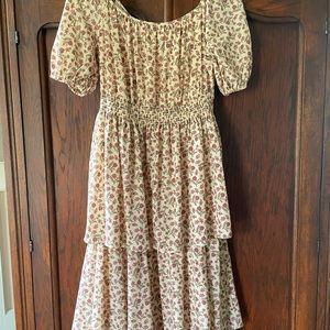 Gorgeous Gal Meets Glam Maxi